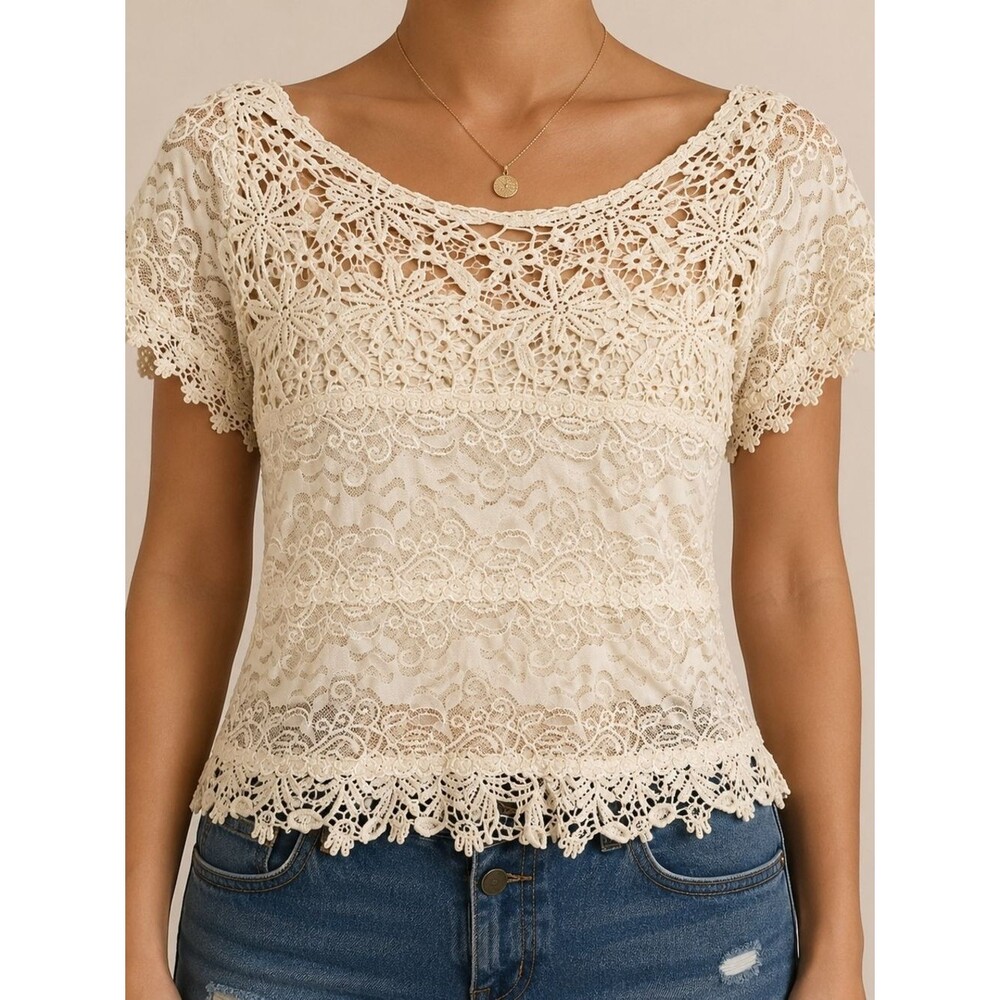 Lace Boutique Cream Crochet Lace Boho Top Women's Short Sleeve Sheer Festival Co